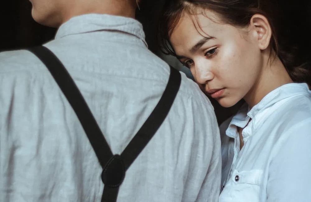 Osobowość zależna: Jak leczyć i odzyskać niezależność?